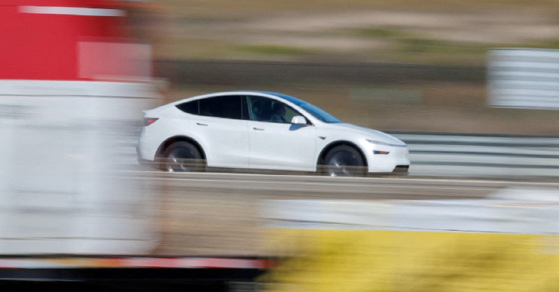 California regulator puts Tesla sales suspension order on hold